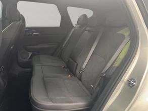 https://vehicle.imgix.net/4443125/b2025919-7262-43dd-93de-17698478e0c5.jpg