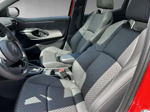 Toyota Yaris 1.5 VVT-i HSD Premium