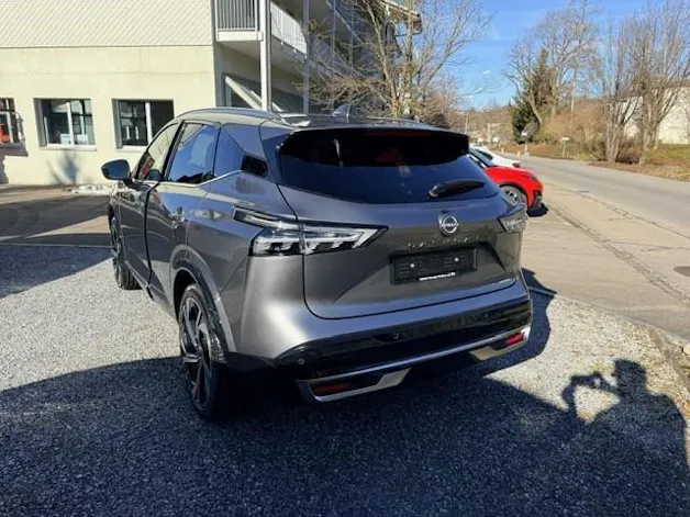 NISSAN Qashqai 1.3 DIG-T Tekna+ 4x4