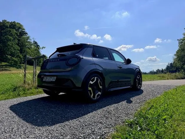 NISSAN Micra Advance