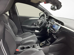 https://vehicle.imgix.net/4443155/2d609c93-d956-43a8-8f8a-bcb2eabed310.jpg
