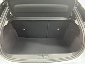 https://vehicle.imgix.net/4443155/2f08f1d0-b11d-480d-a38f-4b6690e0118d.jpg