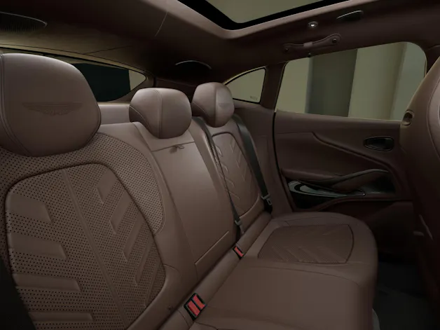 ASTON MARTIN DBX S 4.0 V8 Bi-Turbo