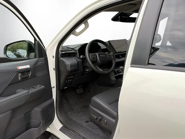 Toyota Hilux Double Cab.-Pick-up 2.8 D-4D MHEV 204 Style