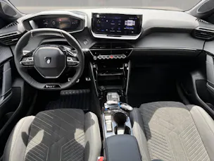 PEUGEOT 208 Hybrid 145 e-DSS6 GT Exclusive