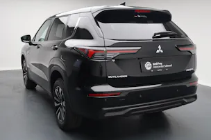 Mitsubishi Outlander 2.4 PHEV Invite 4x4
