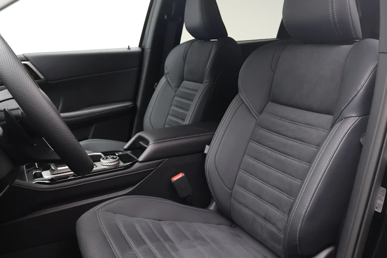 Fahrzeugbild MITSUBISHI OUTLANDER
