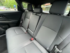 https://vehicle.imgix.net/4443241/6a7e8364-d657-4954-ab89-60ea34f64fc4.jpg