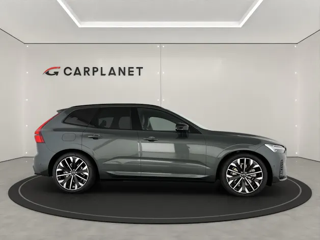 VOLVO XC60 2.0 T6 TE Ultra Dark eAWD