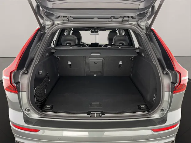 VOLVO XC60 2.0 T6 TE Ultra Dark eAWD