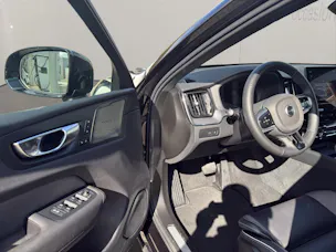 VOLVO XC60 2.0 T6 TE Black Edition eAWD