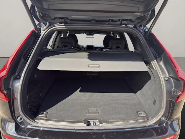 VOLVO XC60 2.0 T6 TE Black Edition eAWD