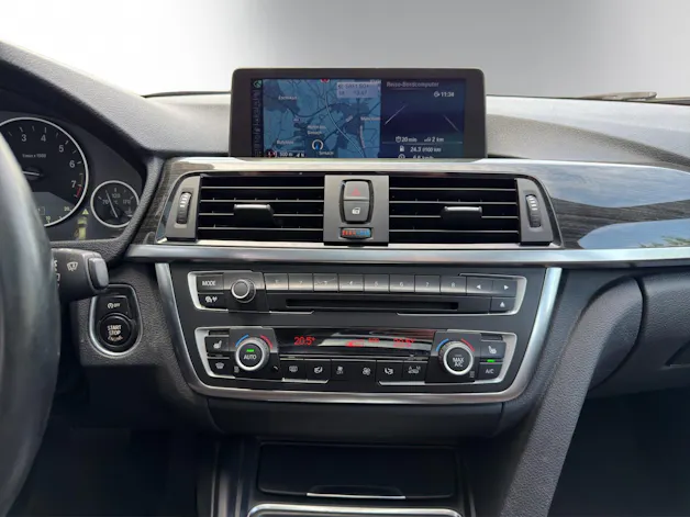 BMW 335i xDrive SAG Touring