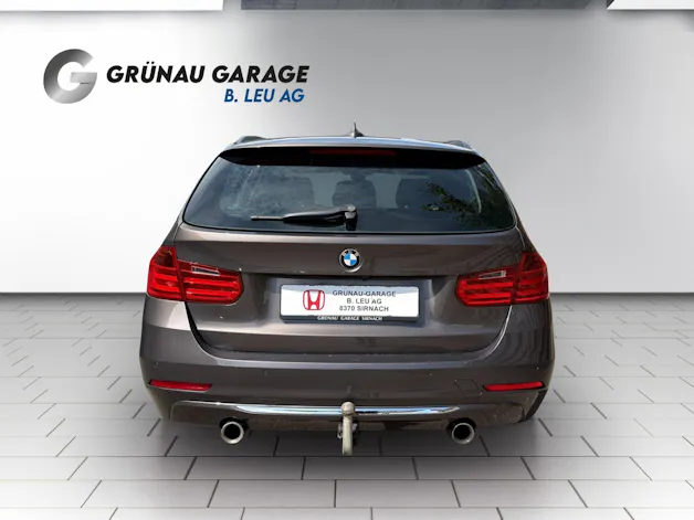 BMW 335i xDrive SAG Touring