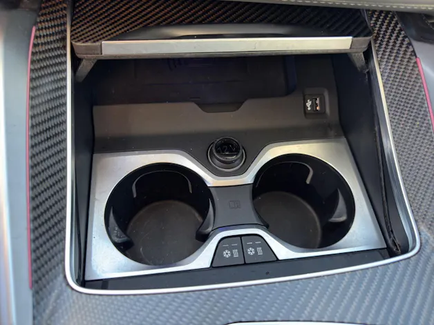 BMW XM 50e Plug-in Hybrid Bowers & Wilkins Diamond Surround Sound System