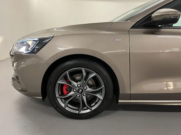FORD Focus Station Wagon 1.0i EcoB 125 ST-Line