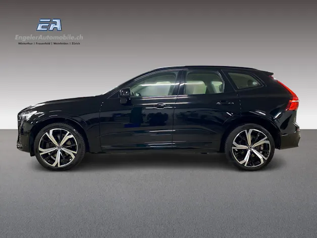 VOLVO XC60 2.0 B5 MH Plus Dark AWD