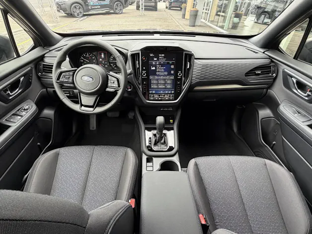 Subaru Forester Station 2.0i e-Boxer Swiss Plus