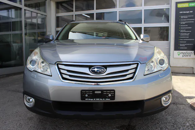 Subaru Outback 2.5i Swiss
