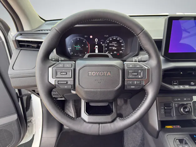 Toyota Hilux Double Cab.-Pick-up 2.8 D-4D MHEV 204 Style