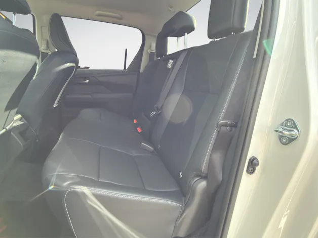 Toyota Hilux Double Cab.-Pick-up 2.8 D-4D MHEV 204 Style