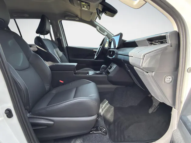Toyota Hilux Double Cab.-Pick-up 2.8 D-4D MHEV 204 Style