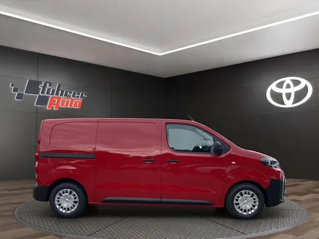 Toyota PROACE Van L1 75KWh Advanced