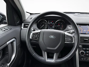 immagine del veicolo LAND ROVER Discovery Sport 2.0 TD4 SE