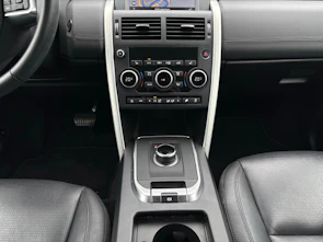 immagine del veicolo LAND ROVER Discovery Sport 2.0 TD4 SE