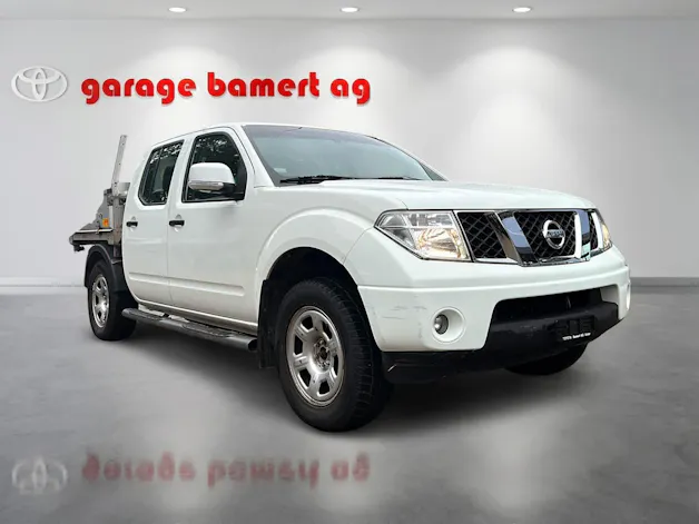 NISSAN Navara 2.5 dCi Double Cab SE