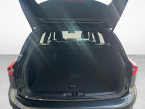 https://vehicle.imgix.net/4443427/1dcf9950-56be-42b0-b347-4b506dd7f834.jpg