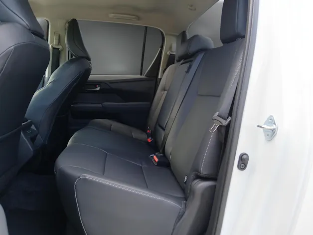 Toyota Hilux Double Cab.-Pick-up 2.8 D-4D MHEV 204 Style