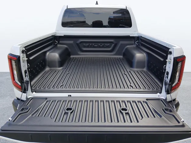 Toyota Hilux Double Cab.-Pick-up 2.8 D-4D MHEV 204 Style
