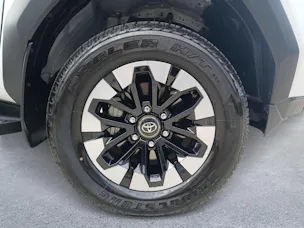Toyota Hilux Double Cab.-Pick-up 2.8 D-4D MHEV 204 Style