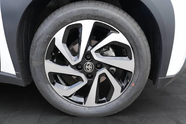 Toyota Aygo X 1.0 VVT-i Trend Tech Mulimedia