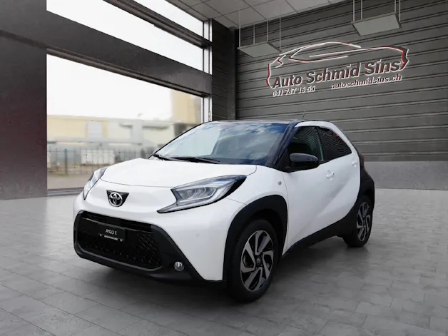 Toyota Aygo X 1.0 VVT-i Trend Tech Mulimedia