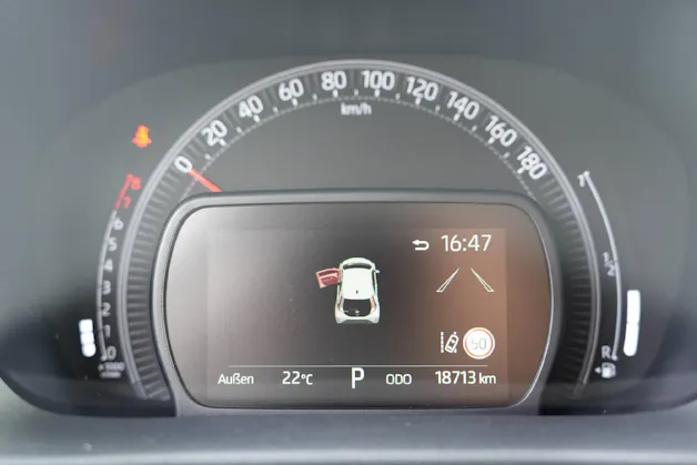Toyota Aygo X 1.0 VVT-i Trend Tech Mulimedia