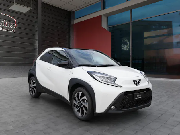 Toyota Aygo X 1.0 VVT-i Trend Tech Mulimedia