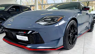 NISSAN 400 Z Nismo
