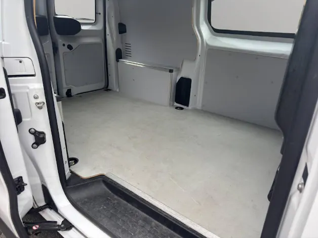 PEUGEOT Expert Kaw. Standard 1.5 BlueHDi 120 S/S