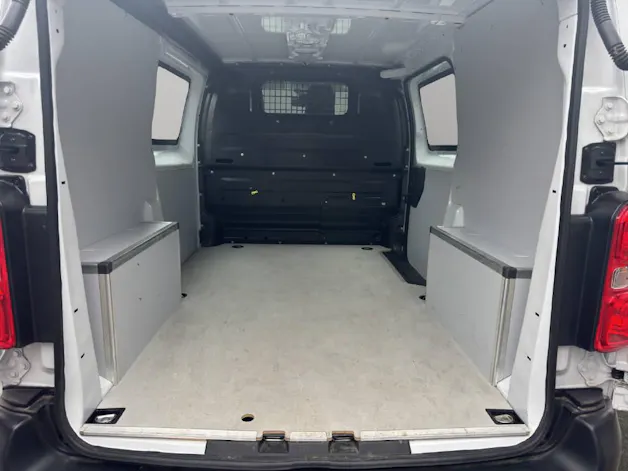 PEUGEOT Expert Kaw. Standard 1.5 BlueHDi 120 S/S