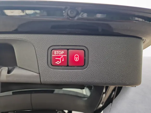 MERCEDES-BENZ GLC 250 d AMG Line 4m