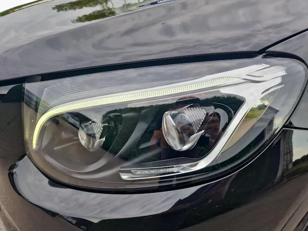 MERCEDES-BENZ GLC 250 d AMG Line 4m