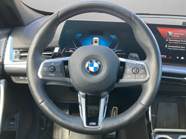 BMW X1 23i xDrive paddles