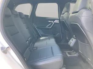 BMW X1 23i xDrive paddles
