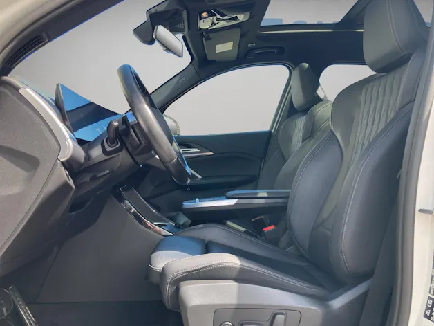 BMW X1 23i xDrive paddles
