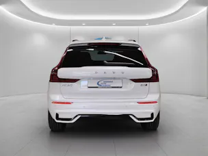 VOLVO XC60 2.0 B5 MH Ultra Dark AWD