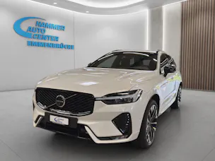 VOLVO XC60 2.0 B5 MH Ultra Dark AWD