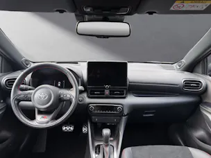 Toyota Yaris 1.5 VVT-i HSD GR Sport