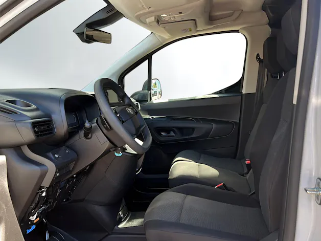 Toyota PROACE CITY Van L1 52KWh Active